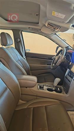 جيب جراند شيروكي